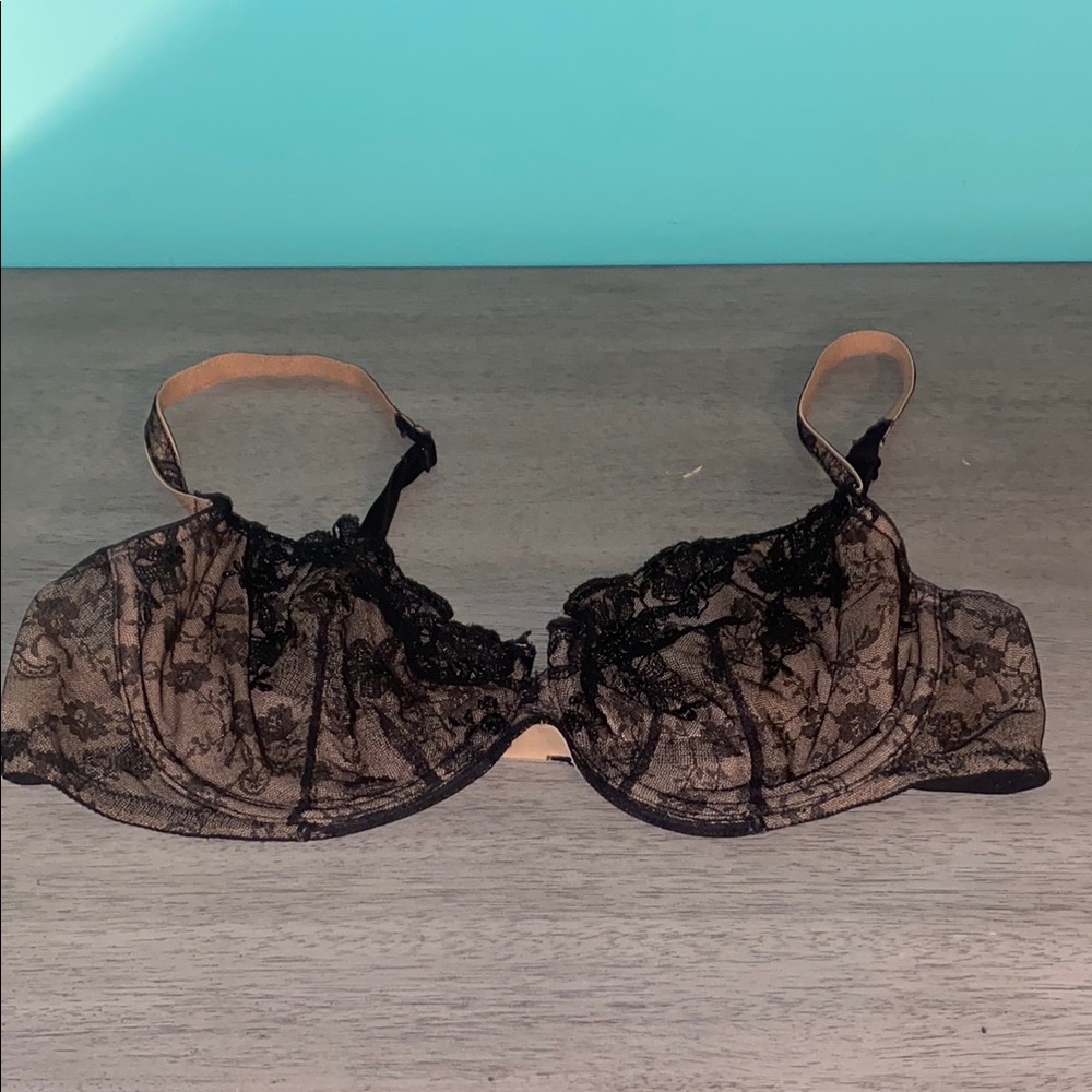 Victoria's Secret Lacey Underwire Bra